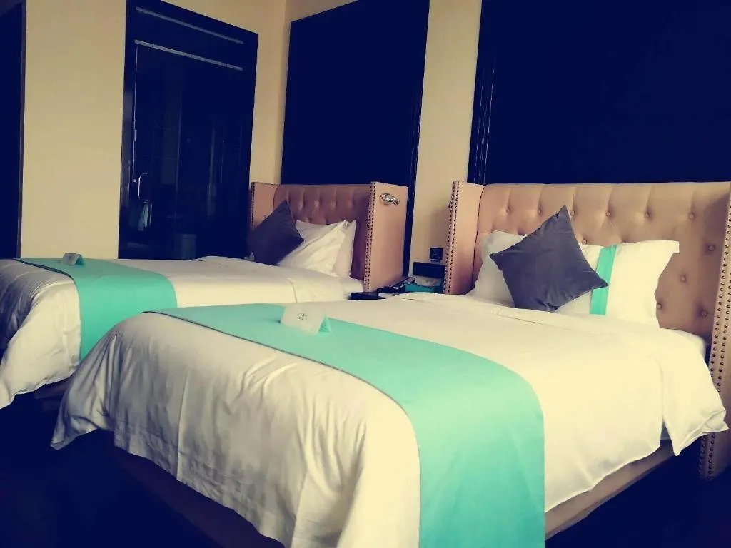 Xana Hotelle Zhengzhou Guoji Branch Hotel