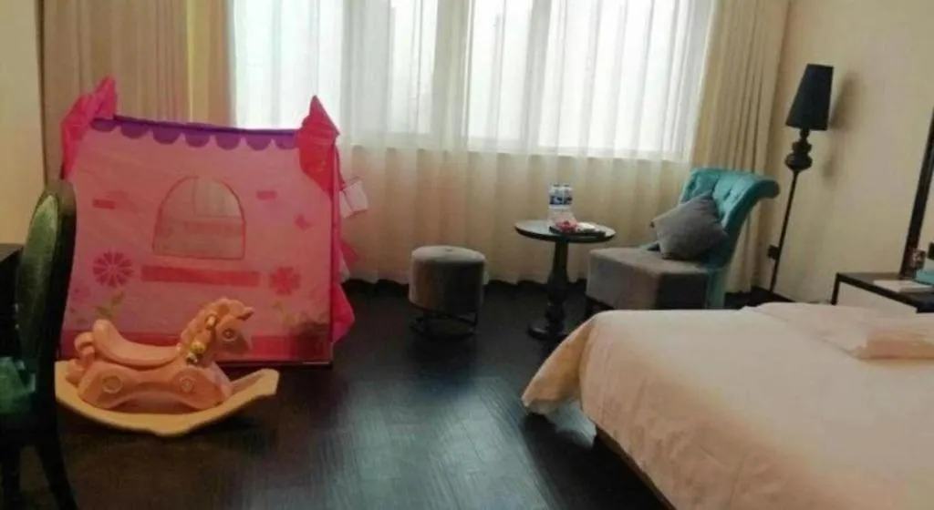 Xana Hotelle Zhengzhou Guoji Branch Hotel